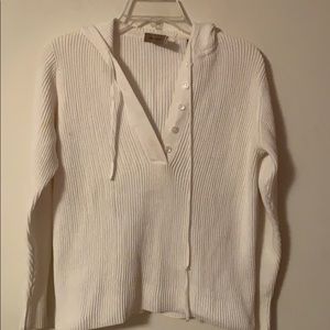 White hooded sweater. V-neck front with buttons